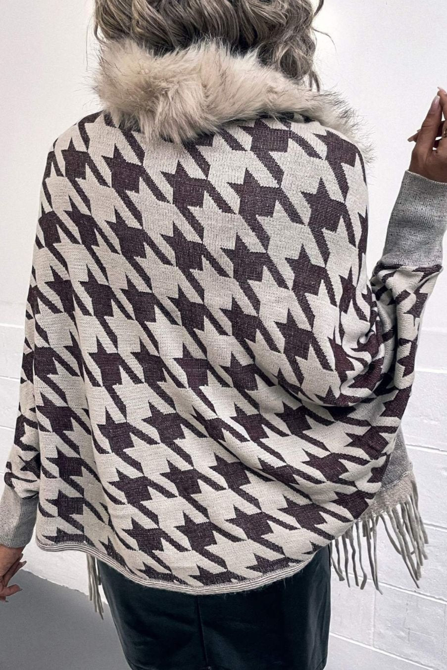 Houndstooth Fringe Hem Poncho