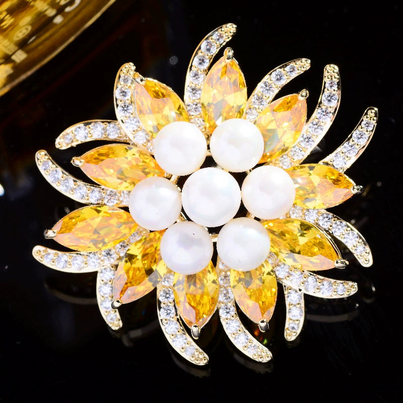 Korean Style Micro Inlaid Zircon Flower Corsage Fashion New Suit Coat Pin Accessories Elegant Magnolia Brooch for Women