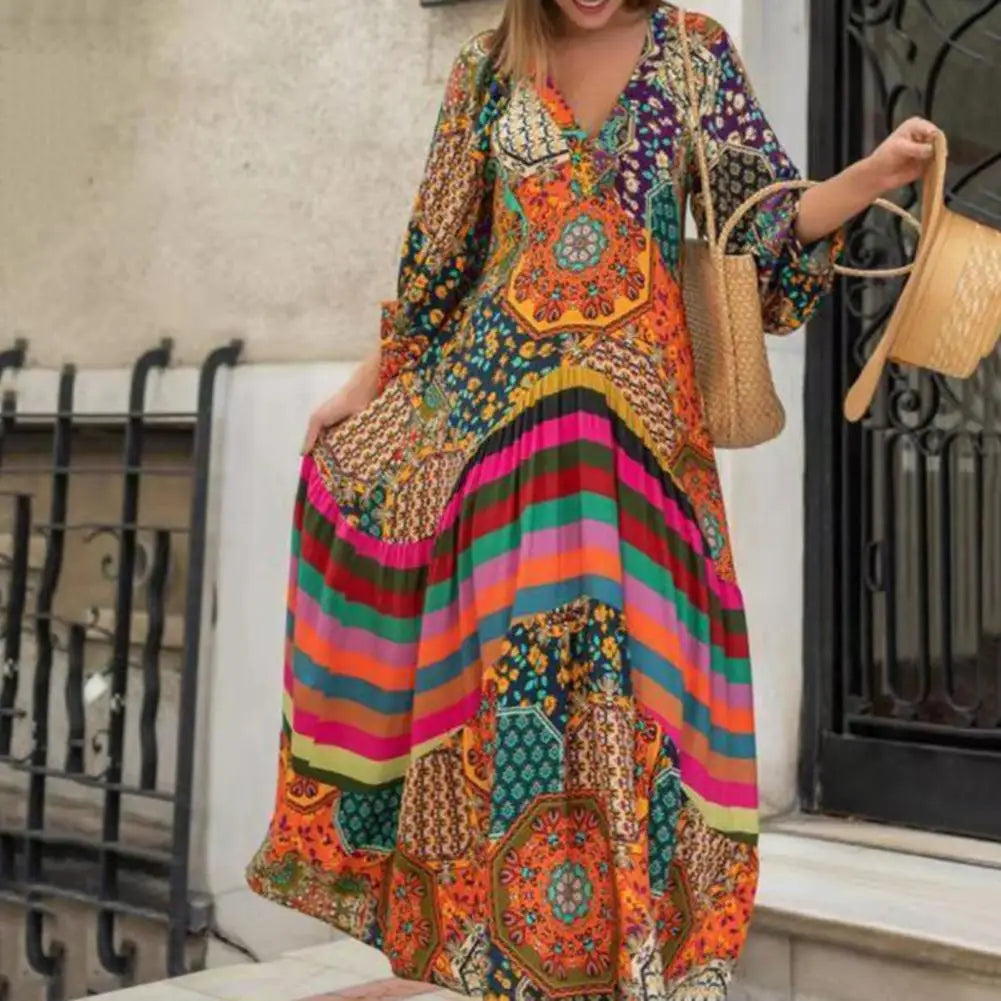 Charming Long Dress V-Neck Comfortable Retro Ethnic Print Large Hem Beach Long Dress  Anti-fade Maxi Dress Female Clothes