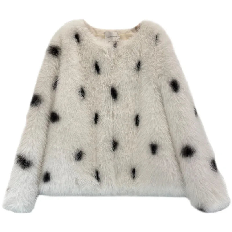 Little Cheetah Imitation Fox Fur Grass Coat Women's 2023 Autumn/Winter New Haining Plush Top V-neck Short Style Trendy