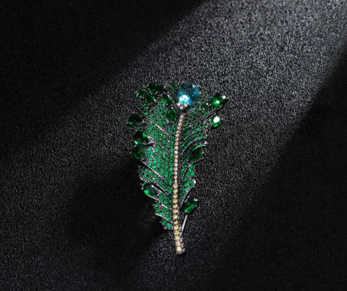 Retro Green Women's Luxury Fancy Coat Accessories Feather