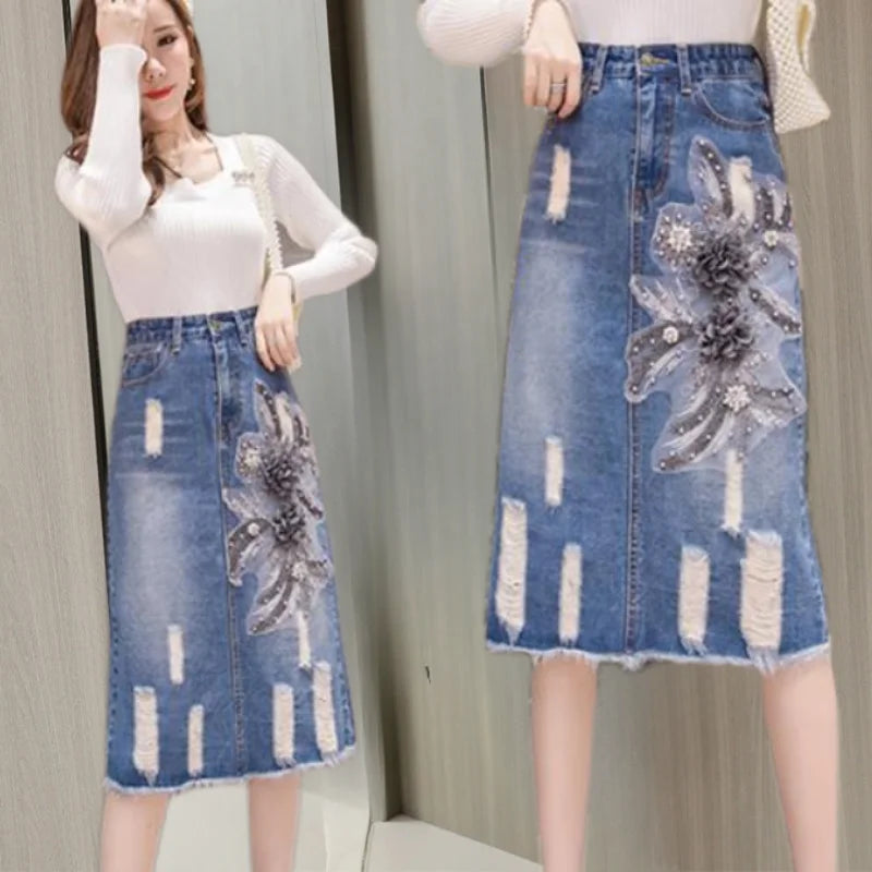 Female Fashion Mid-Length Ripped Embroidered Denim Skirt Women's Summer New High-Waisted A-Line Skirts Split Hip Skirts Q339