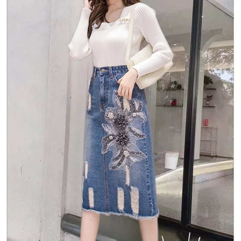 Female Fashion Mid-Length Ripped Embroidered Denim Skirt Women's Summer New High-Waisted A-Line Skirts Split Hip Skirts Q339