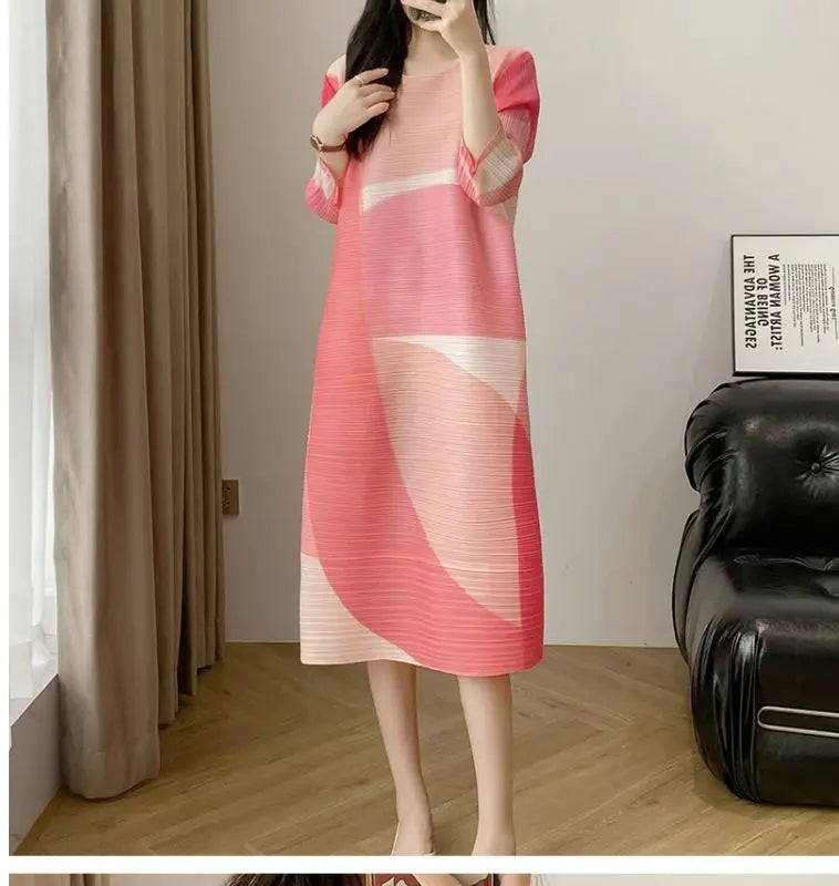 Mid length pleated dress, summer age reduction, oversized, stylish, loose printed, slimming women's dress