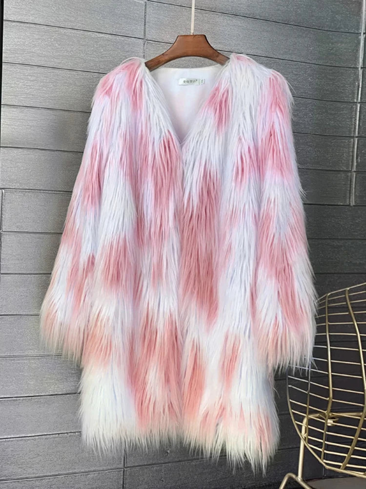 Elegant Lamb Wool Fur Coat For Women V-neck Long Sleeves Contrast Color Fashion Coats