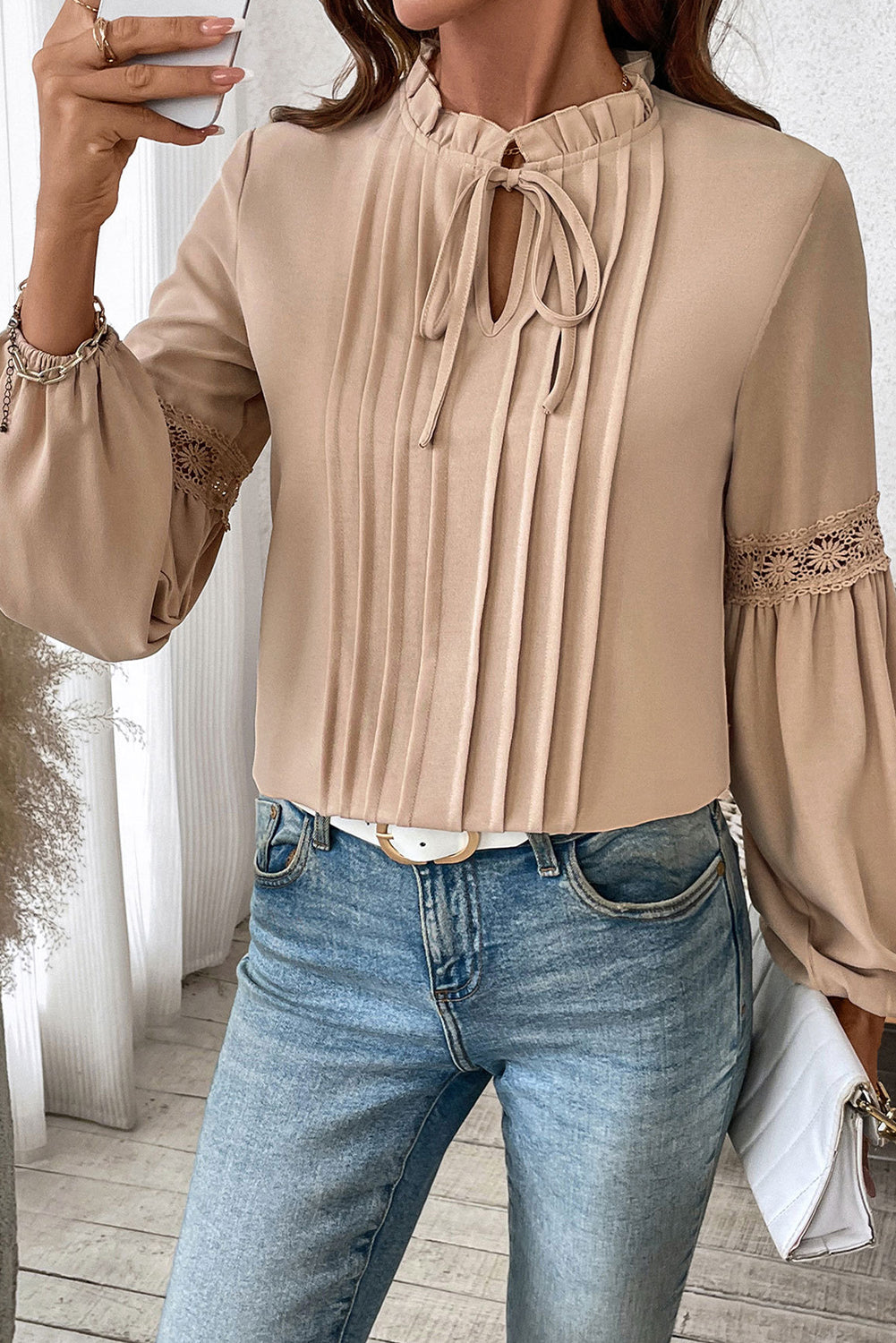 Pale Khaki Solid Color Casual Lace-Up V-Neck Pleated Shirt