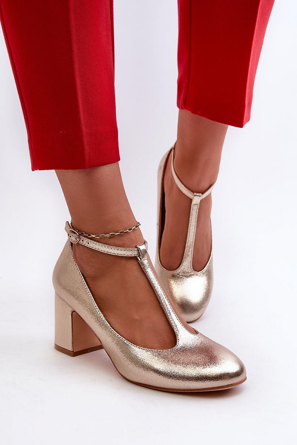 Block heel pumps Step in style