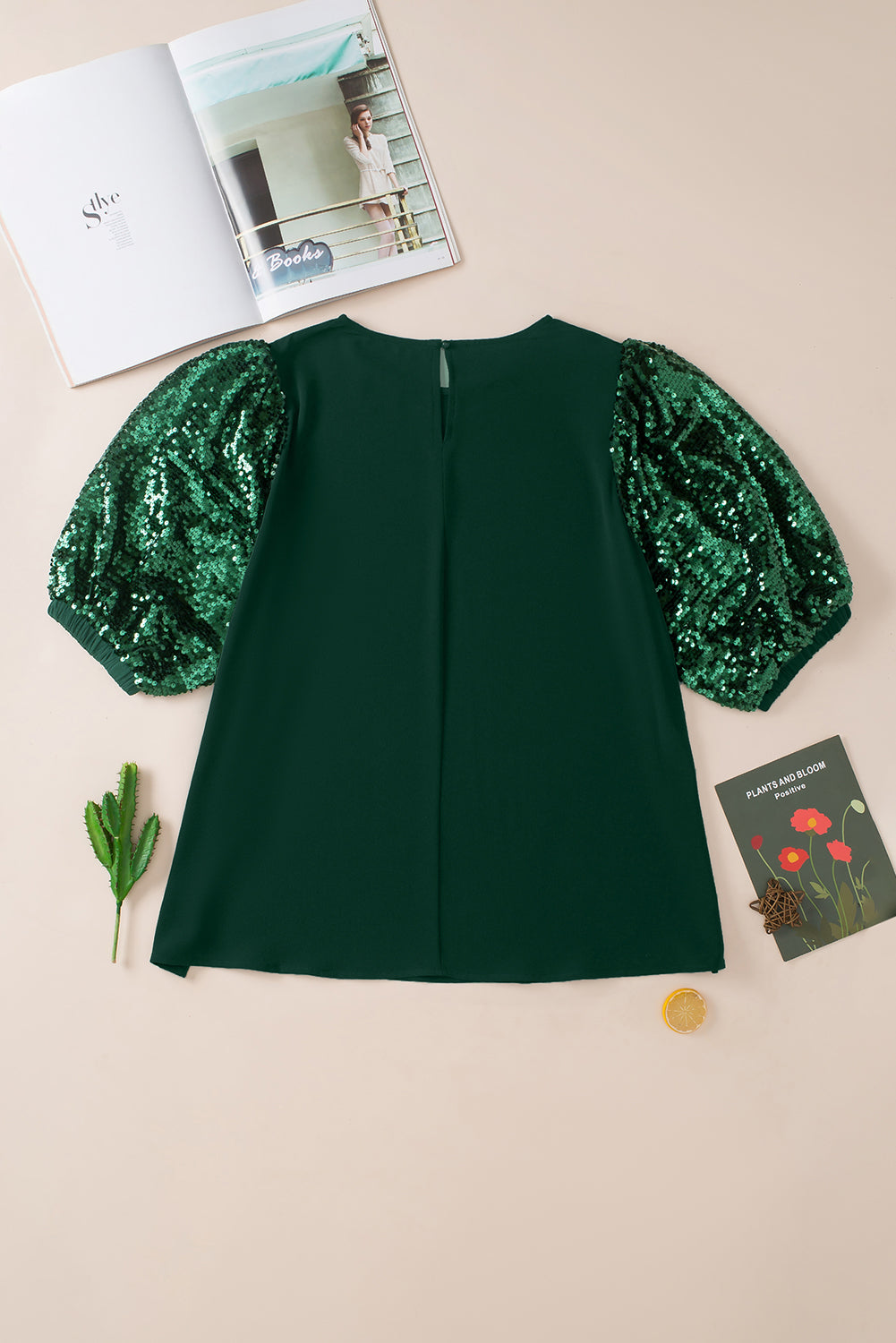 Blackish Green Plus Size Sequin Short Puff Sleeve Top